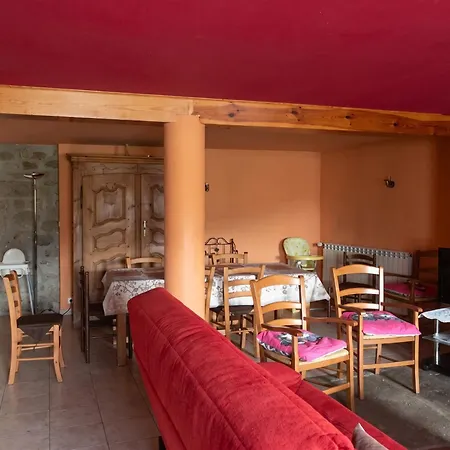 Maison De Charme Avec Vue Sur La Montagne A Dom wakacyjny Albaret-Sainte-Marie