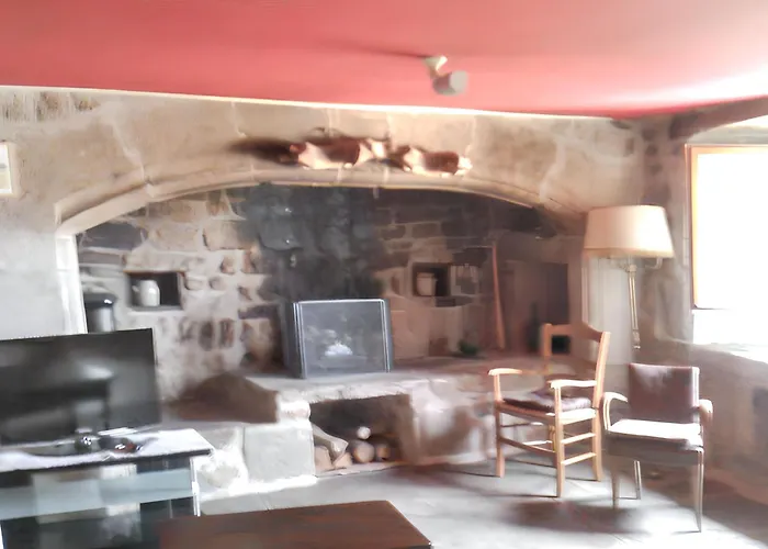 Maison De Charme Avec Vue Sur La Montagne A Ferienhaus Albaret-Sainte-Marie